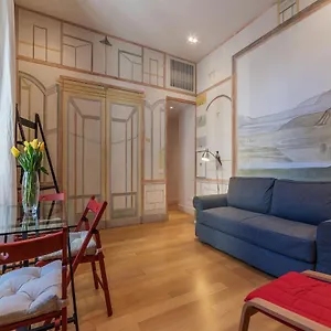 Domus Claudiae - Fromhometorome Apartment